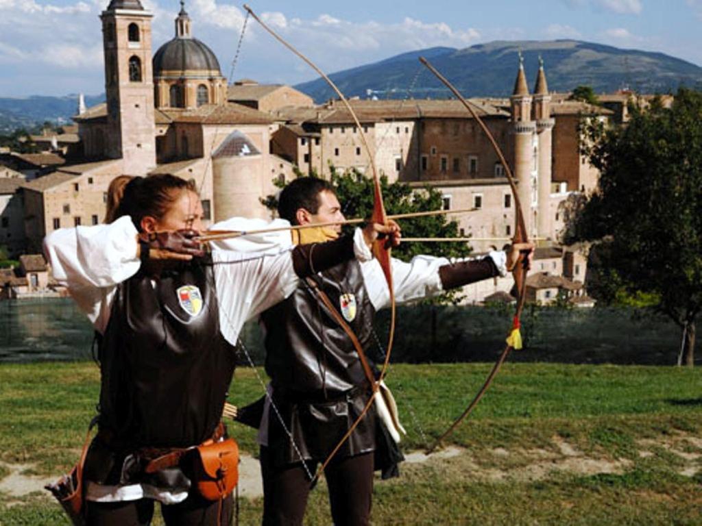 Ca' Perucci Pension Urbino Buitenkant foto