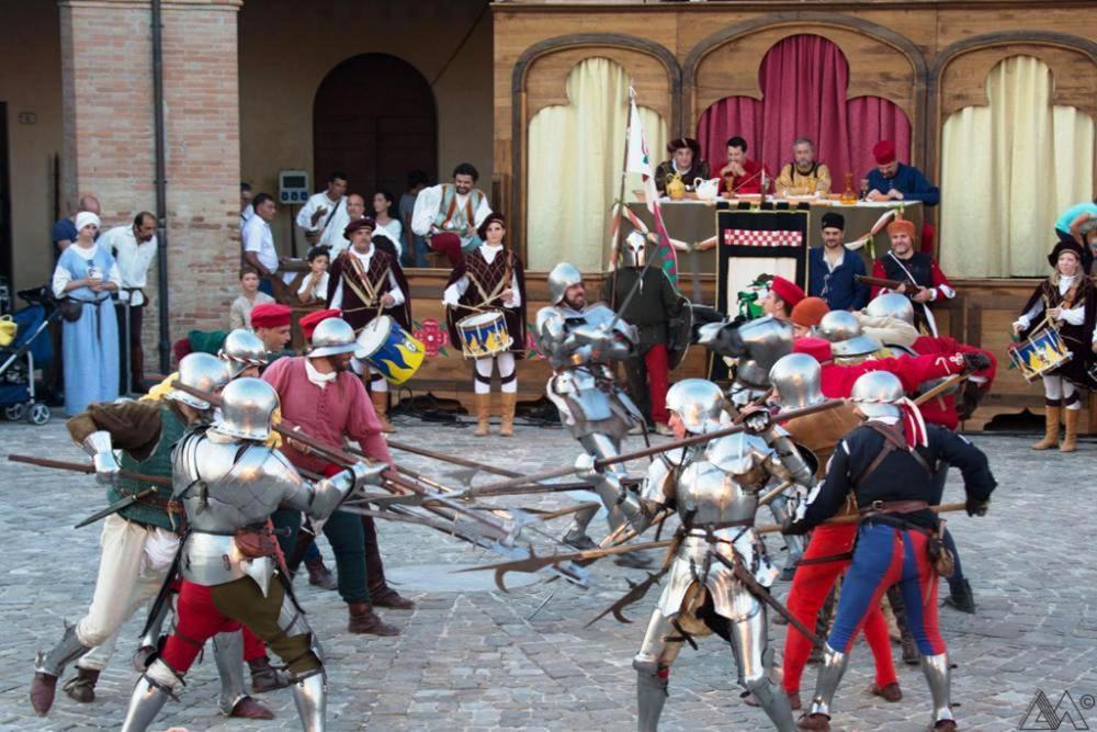Ca' Perucci Pension Urbino Buitenkant foto