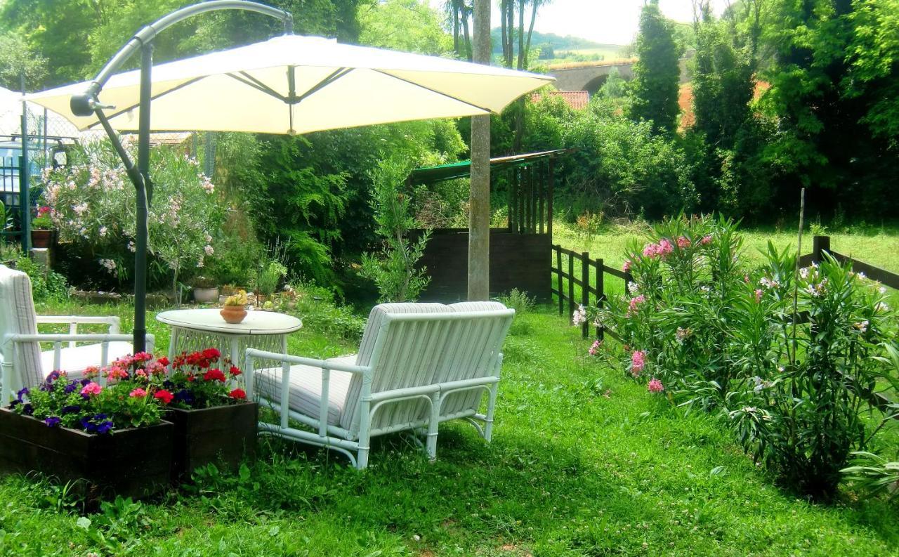 Ca' Perucci Pension Urbino Buitenkant foto