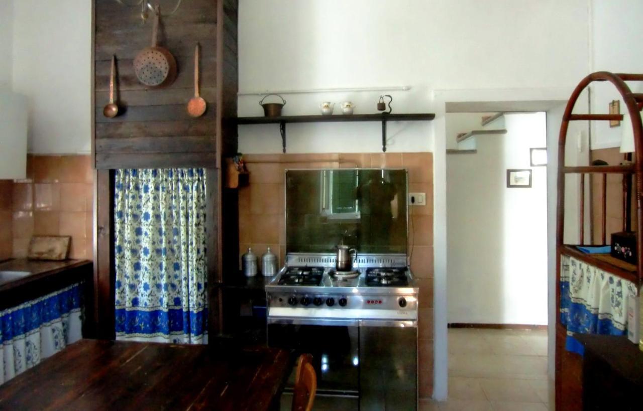 Ca' Perucci Pension Urbino Buitenkant foto
